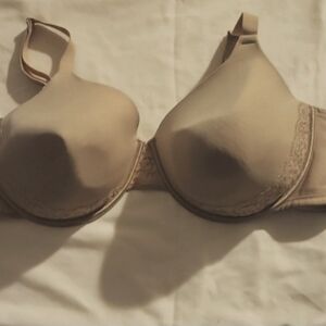 42 DDD Vanity Fair underwire bra